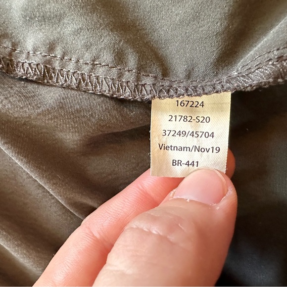 LISTING MOVED TO @wrenandfinch closet - REI - Beyonder Pants - Picture 6 of 6